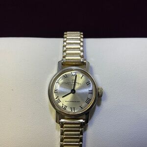 Ladies Vintage Collectible Paul Garnier Swiss 21 Jewel Watch